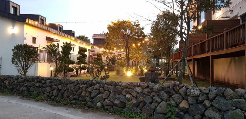 Jeju Abientot Βίλα Σεογκουίπο Εξωτερικό φωτογραφία
