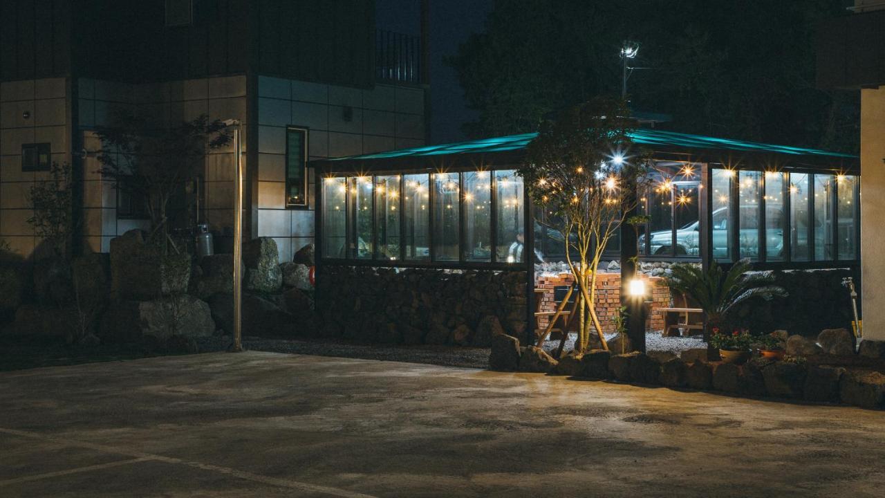 Jeju Abientot Βίλα Σεογκουίπο Εξωτερικό φωτογραφία